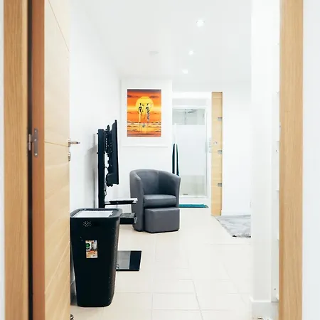 Kimia House Apartment Osny Exterior photo